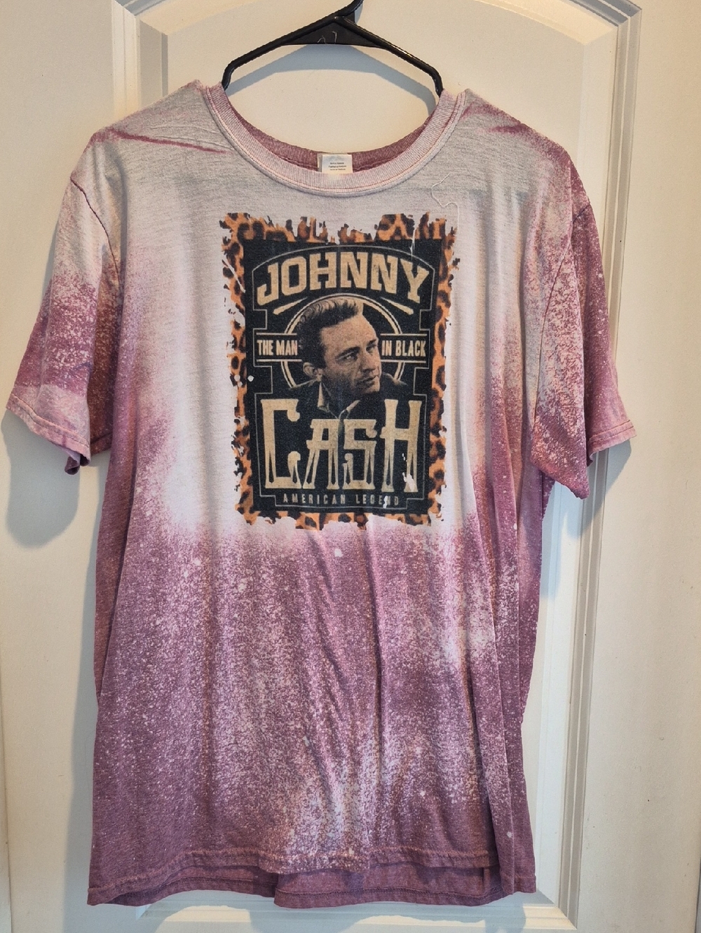 Gildan Pink Dip-Dye Johnny Cash Graphic Tee